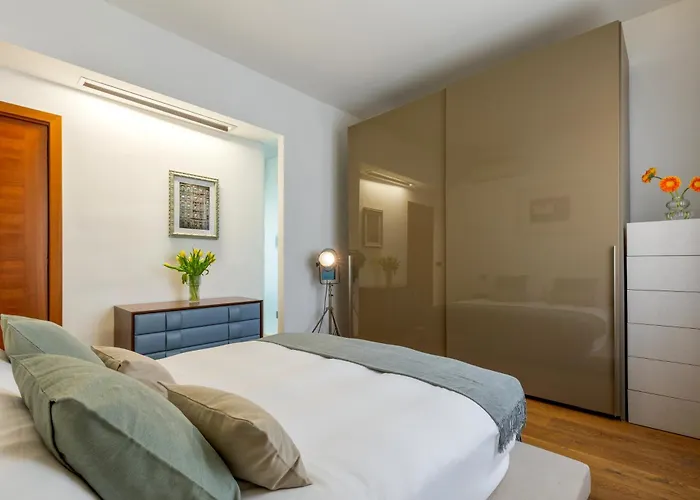 Elegant Escape Near The Vatican Appartement Rome